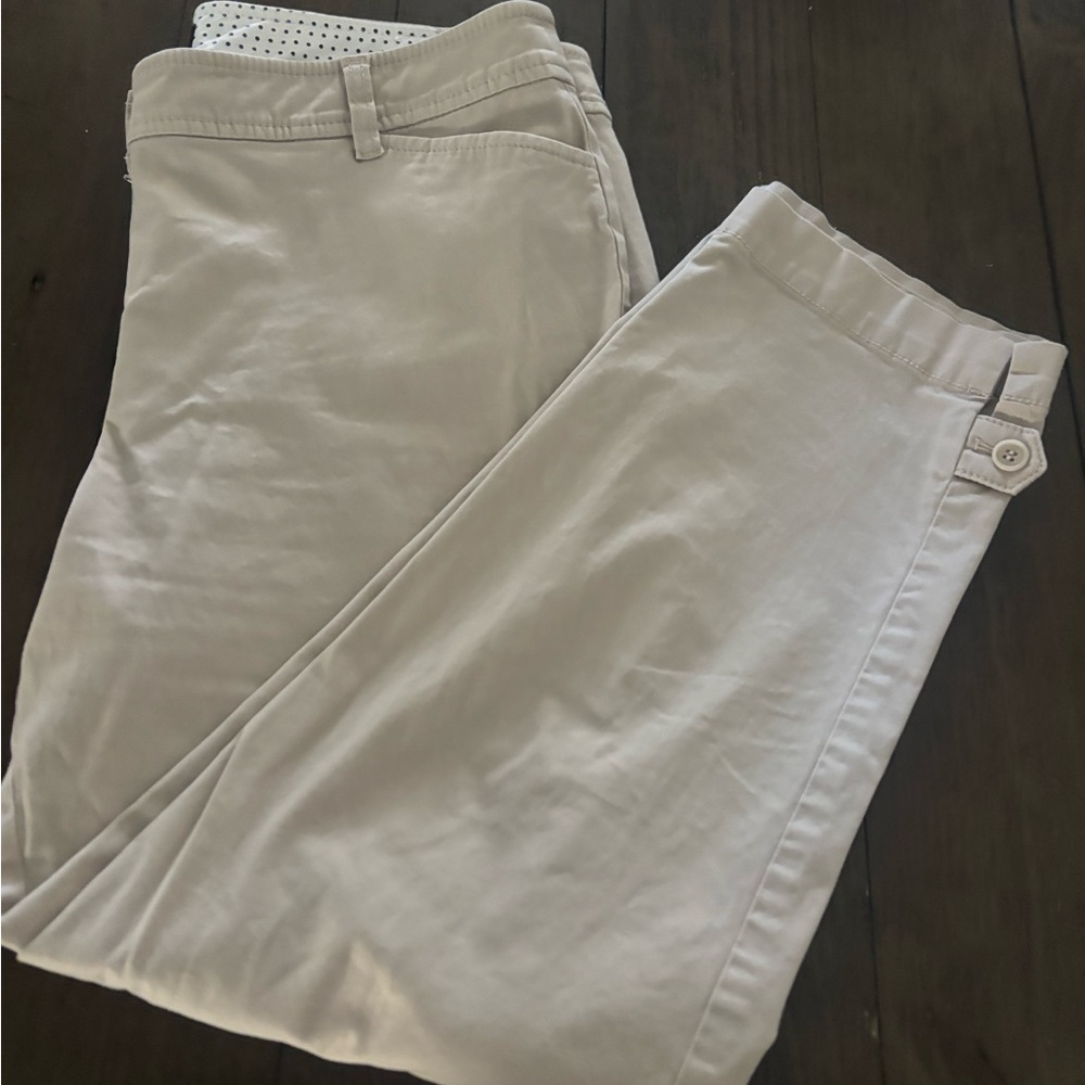 EUC Talbots Perfect crop pants khaki 8